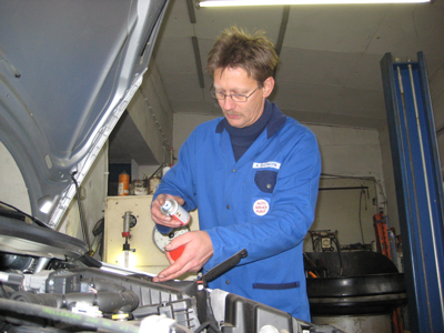 Andreas Buchhorn: Reifendienst